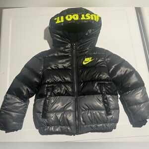 Nike toddler 2T full zip hooded puffer jacket
